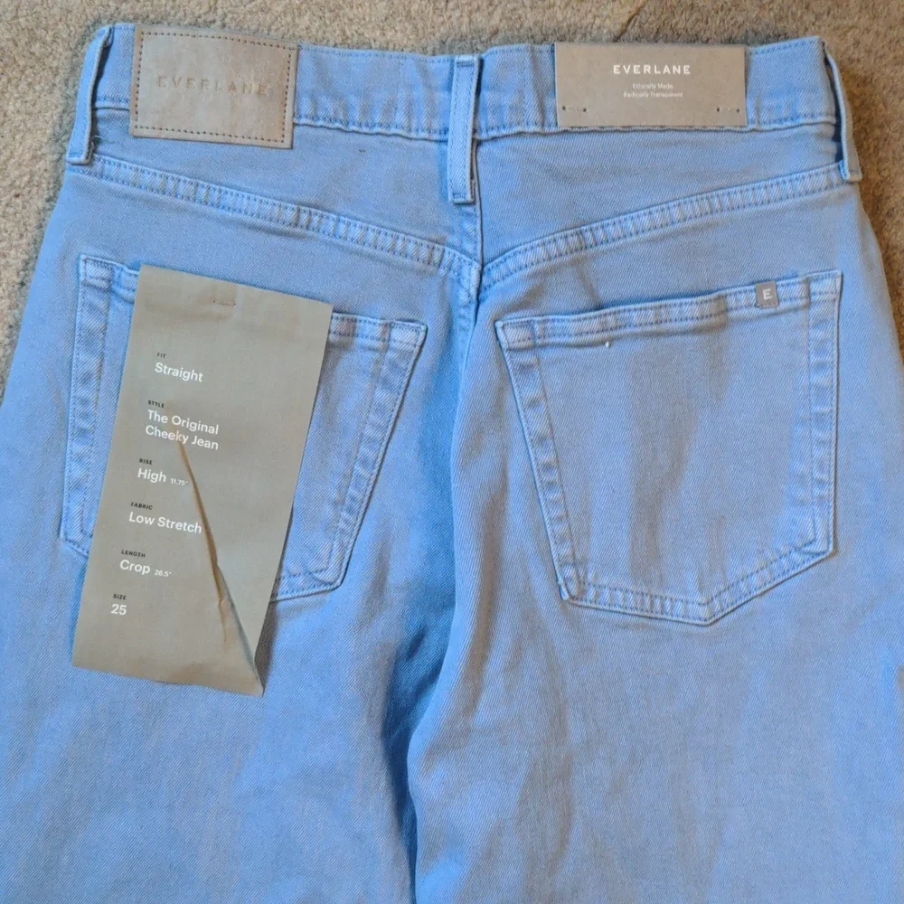EVERLANE The Original Cheeky® Jean - Picture 4 of 12